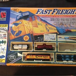 Fast Freight VTG train set.